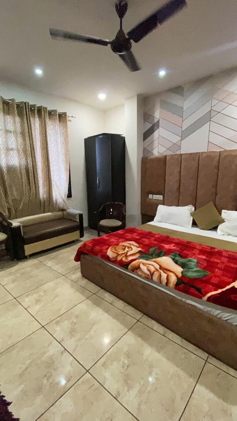 Hotel Sd Regency Amritsar Luaran gambar